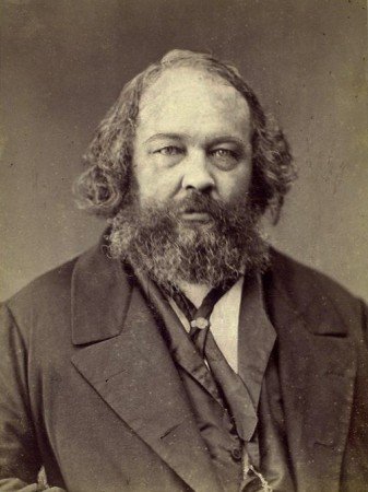 Nacimiento de Mijail Bakunin