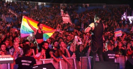 egipto-concierto-bandera-gay
