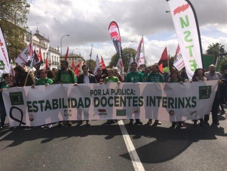12/03/2018 Manifestación de docentes interinos en Sevilla. Los sindicatos cifran el seguimiento en más del 50% de los interinos, mientras que la Junta dice que se han adherido un 2,8% del total docente ESPAÑA EUROPA SOCIEDAD ANDALUCÍA EDUCACIÓN USTEA
