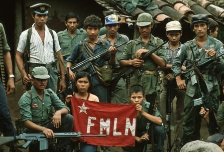 Inicio de la lucha del FMLN en El Salvador