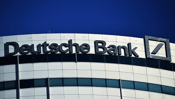 El director ejecutivo de Deutsche Bank ha advertido que el mundo tardará más de lo esperado para recuperarse económicamente de las consecuencias de la pandemia.